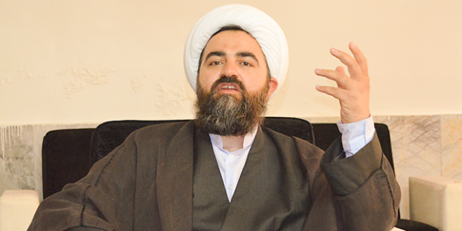 راه تحول گفتگو با علما نیست!/ مگر امام خمینی توانست علما را مجاب کند!/ ادعایی که هیچ پیامبری مطرح نکرده!