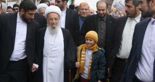 حضور مراجع، علما و روحانیون در راهپیمایی یوم الله ۲۲بهمن
