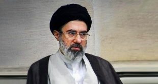 حاشیه‌هایی بر اعلام تعطیلیِ درس آقا مجتبی خامنه‌ای!