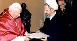 عالم متعهد در عرصه دین و دیپلماسی فرهنگی؛ نگاهی تحلیلی به نقش‌آفرینی آیت‌الله عبدخدایی (ره)